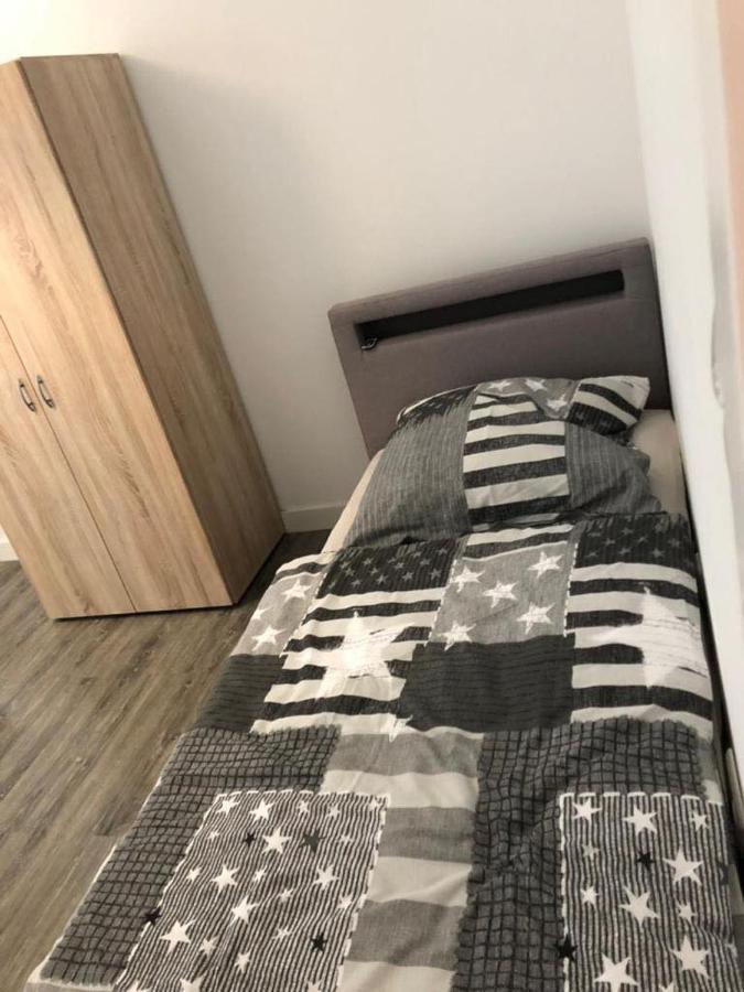 Godorfer Burg Monteuer Zimmer ヴェッセリンク エクステリア 写真