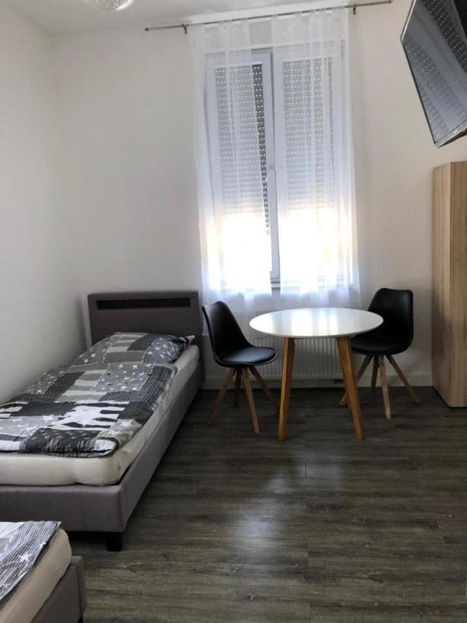 Godorfer Burg Monteuer Zimmer ヴェッセリンク エクステリア 写真